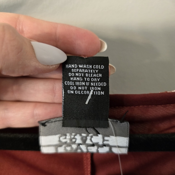 Long Formal Dress - Picture 5 of 8